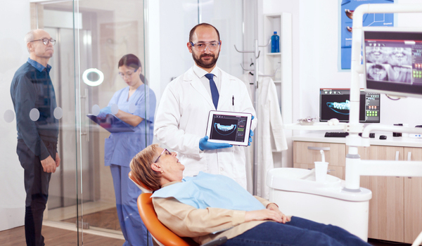 Dental Implants Clinic in Dubai