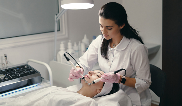 Dermatologist in Dubai